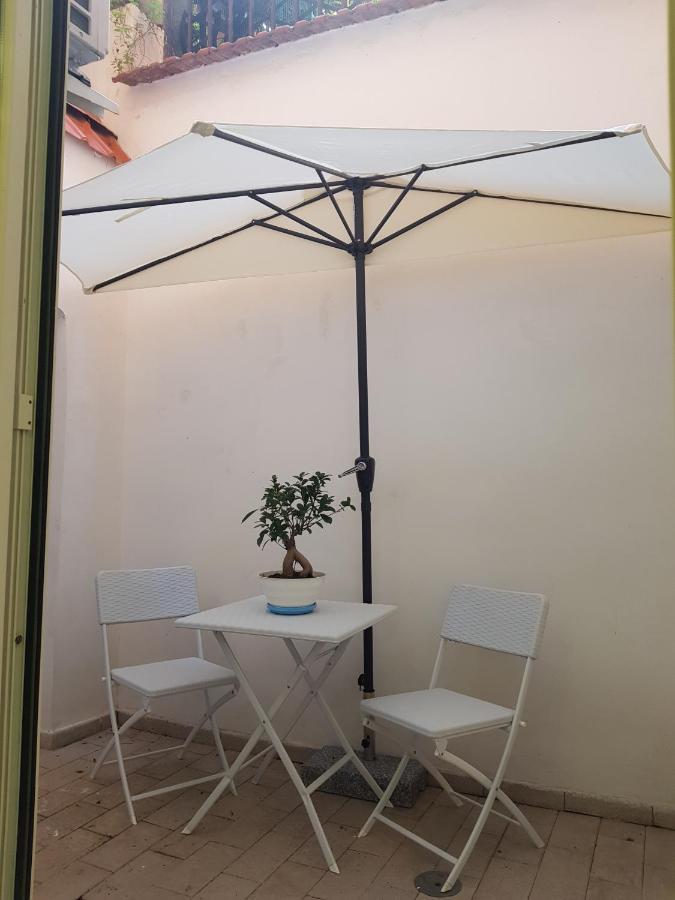 Giselle Apartment *